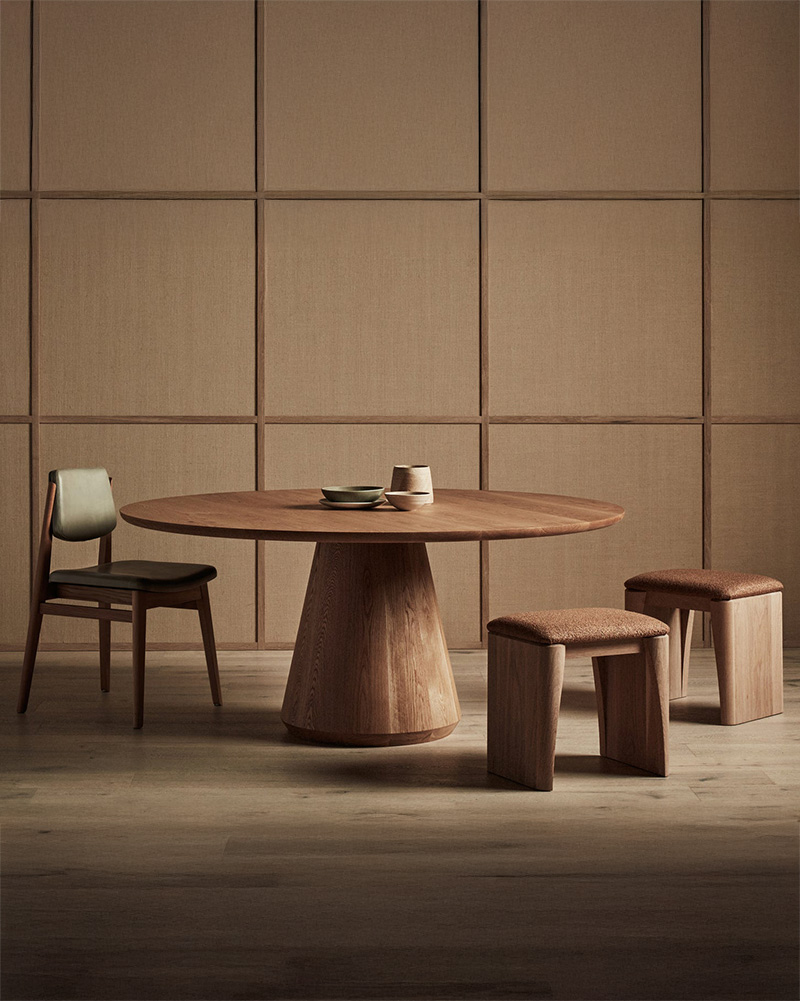 Kinoko Dining Table