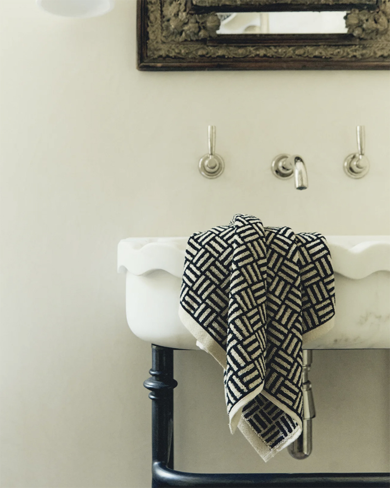 Torrens Hand Towel