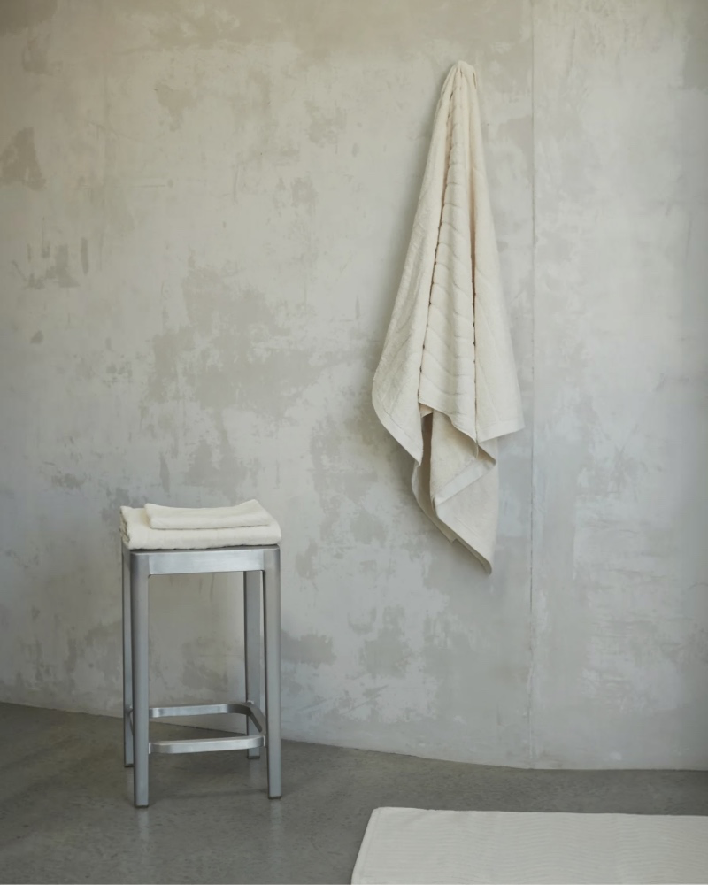Virginia Hand Towel