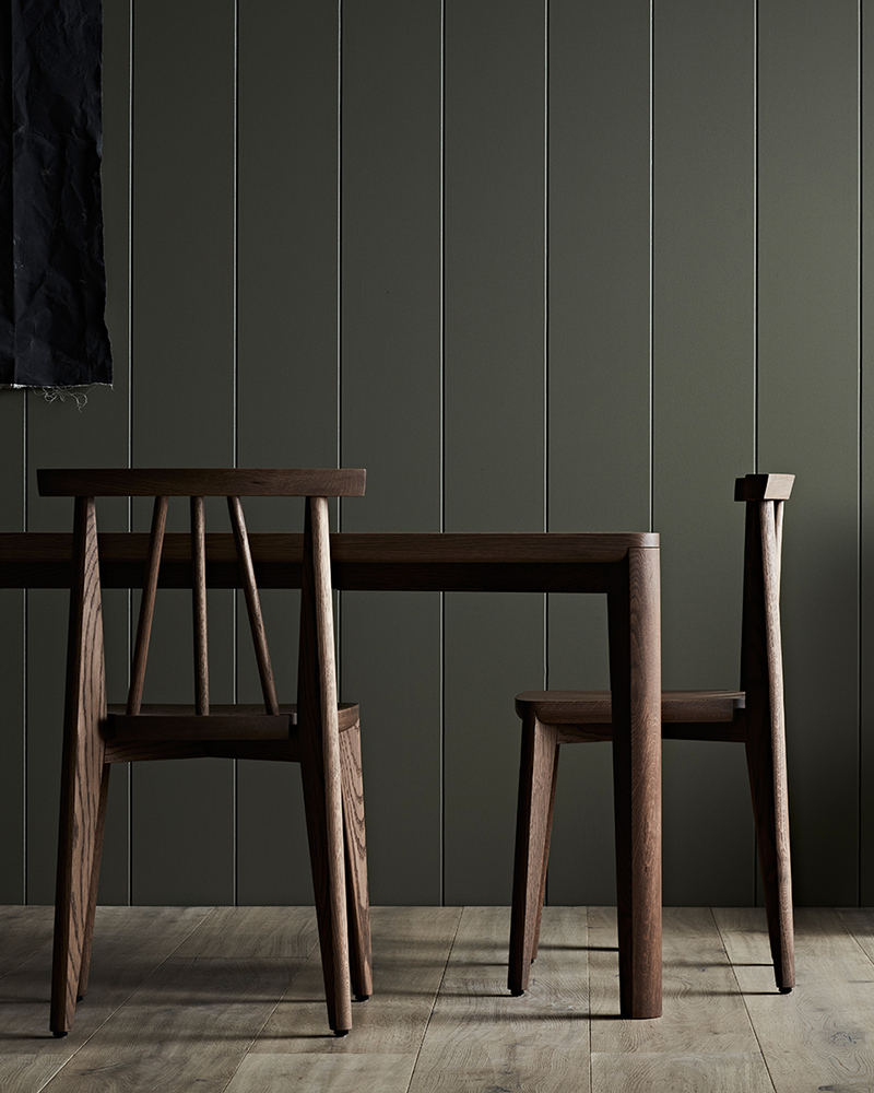 Sika Dining Table