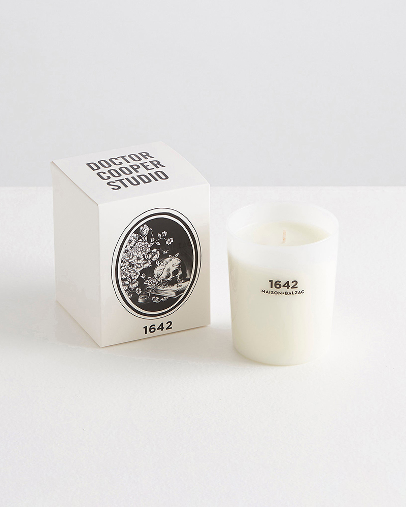 1642 Candle