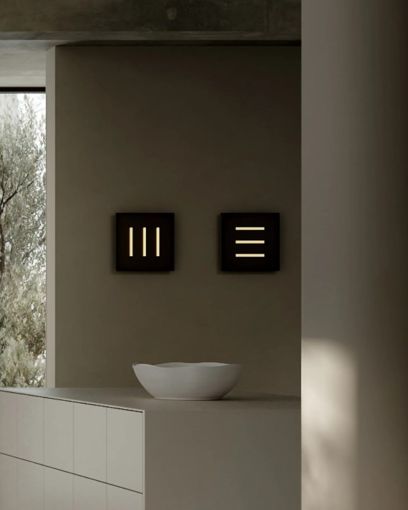 Trois Wall Lamp